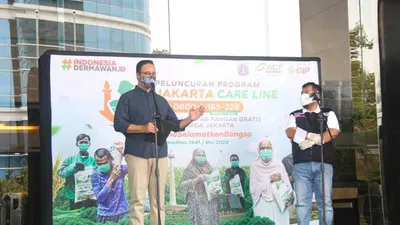 Gubernur DKI Jakarta, Anies Baswedan, menghadiri peluncuran program  program Jakarta Care Line. (foto: Dok Humas Pemprov DKI)