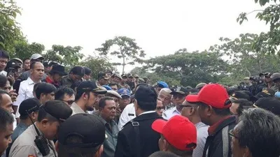 Eksekusi Lahan di Jakbar Diwarnai Cekcok Mulut Ahli Waris dengan Satpol PP