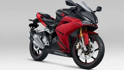 AHM meluncurkan dua bigbike bermesin 250 cc untuk penggemar jalanan. (Foto: ahm)