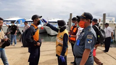 Akses transportasi laut menuju Kabupaten Kepulauan Seribu, DKI Jakarta, untuk sementara waktu dibatasi.  Foto: Humas Ditjen Hubla