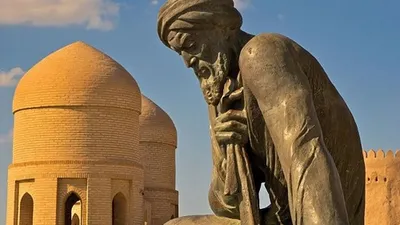 Monumen Al Khwarizmi di Khiva, Uzbekistan (net)
