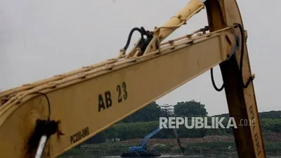ilustrasi alat berat  (Foto: Prayogi/Republika)