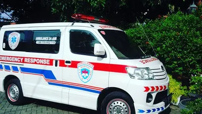 Ilustrasi ambulans