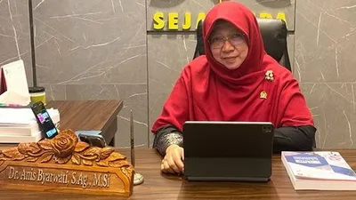 Anggota Komisi XI DPR RI Anis Byarwati / instagram