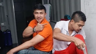 Marsekal Pertama (Marsma) TNI Ardhi Tjahjoko dan Bambang Pamungkas  (Instagram @ardhitj90)