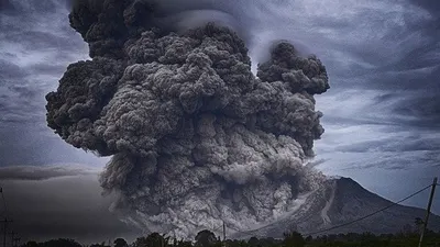 Ilustrasi gunung erupsi / Pexels-Pixabay