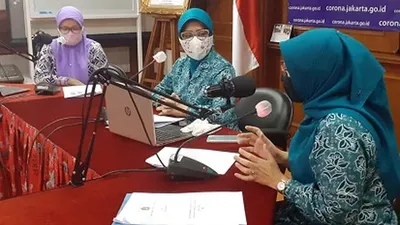 Siaran podcast di ruang VIP Kantor Wali Kota Adminitrasi Jakarta Utara, Kamis (27/8/2020)/dok: utara.jakarta.go.id