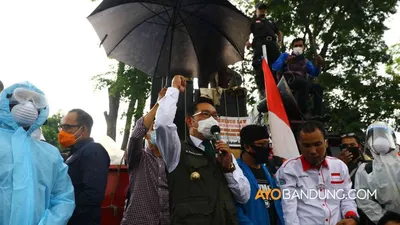 Ini Isi Tuntutan Buruh yang akan Disampaikan Ridwan Kamil ke Presiden