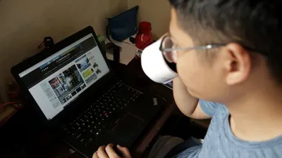 Tips Agar Tetap Sehat dan Produktif Saat Bekerja dari Rumah