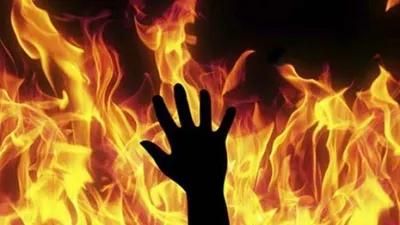 Ilustrasi bakar diri/realitarakyat.com