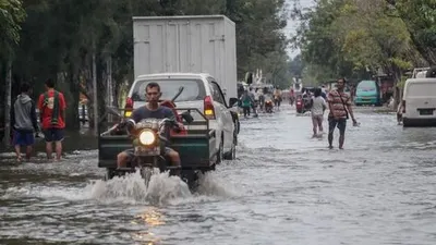 Ilustrasi banjir rob. (Antara Foto/Harviyan Perdana Putra)
