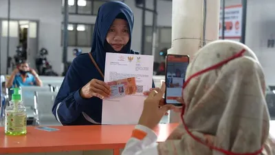 PENANGANAN DAMPAK COVID-19: 9 Juta Masyarakat Tak Mampu Terima Bansos Tunai/covid19.go.id