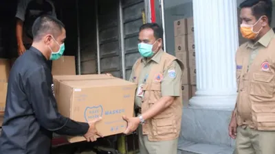 Penyerahan bantuan APD dari DPW PKS Jakarta kepada Pemprov DKI Jakarta, Selasa (24/3/2020) (Berita Jakarta)