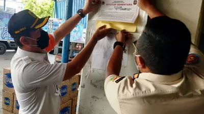 JAKARTA BARAT: Kantor & Gudang Perusahaan Air Mineral di Tambora Disegel Satgas Covid-19