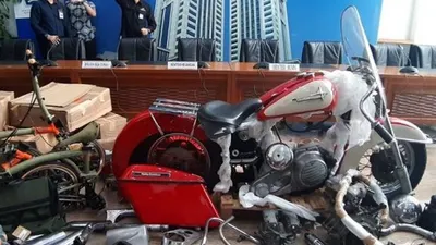 Barang Bukti motor gede hasil selundupan (Suara.com/Ahmad Fauzi