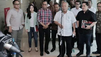 Menteri Pekerjaan Umum dan Perumahan Rakyat (PUPR) Basuki Hadimuljono  usai pertemuan dengan lima menteri di Gedung Kementerian PUPR, Jakarta Selatan, Sabtu (26/10/2019)/Biro Komunikasi PUPR