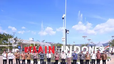 Kunjungan Menteri Koordinator Bidang Politik, Hukum dan Keamanan selaku Ketua Pengarah Badan Nasional Pengelola Perbatasan (BNPP), Mahfud MD, bersama dengan Menteri Dalam Negeri selaku Kepala BNPP, Tito Karnavian di perbatasan Indonesia-Timor Leste/ ist
