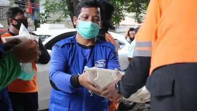 Bantuan beras dari Rumah Yatim