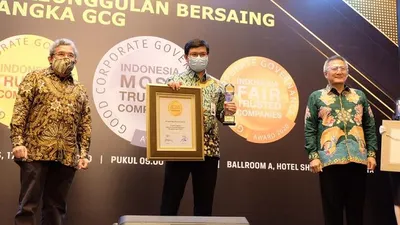 bank bjb syariah berhasil memperoleh sejumlah apresiasi bergengsi sebagai salah satu indikator pencapaian prestasi/ istimewa