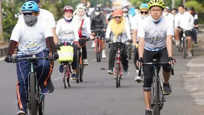 3.000 peserta meramaikan gelaran sepeda bjb Cycling DigiCash V-Ride Series 4, Minggu (27/9/2020). (dok bjb)