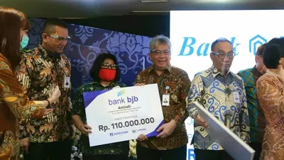 Bank bjb Gandeng Askrindo dan Jamkrindo Pacu Kredit UMKM