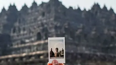 Candi Borobudur. instagram: @borobudurpark