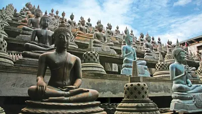 Gangramaya sebagai kuil Buddha paling terkemuka Sri Lanka di danau Beira, Kolombo/Dok Jaya Suprana