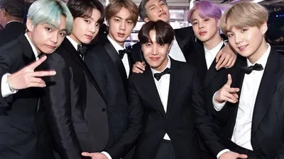 J-Hope dan Becky G/Soompi