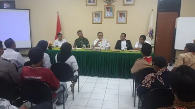 Bupati Kepulauan Seribu, Husein Murad, meminta masyarakat untuk melakukan aktivitas seperti biasa dan tidak mengkhawatirkan observasi 188 WNI dari kapal pesiar World Dream di Pulau Sebaru Kecil yang akan berlangsung selama 14 hari. (Dok. Pemkab Kepulauan Seribu)