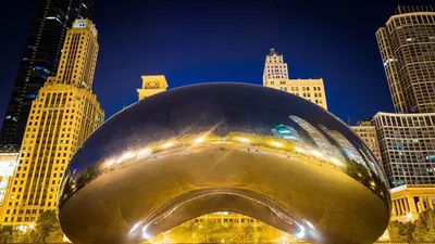 Cloud Gate, Millenium Park, Chicago/net
