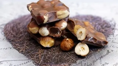 Badmood? Makanan Ini Jadi Mooodbooster