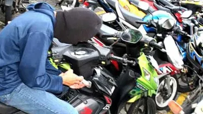 Ilustrasi pencurian sepeda motor (Tribunnews/CCTV Cirebon)