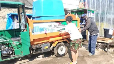 Kendaraan gerobak motor cuci tangan keliling milik Kelurahan Tomang (Dok. Pemkot Jakbar)