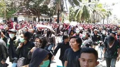 Demonstrasi mahasiswa di depan DPRD Sultra/Antara
