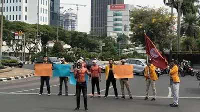 Mahasiswa Kendari Desak Jokowi Bentuk Tim Investigasi Kematian Randy dan Yusuf