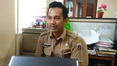 Kepala Seksi Energi Sumber Daya Mineral Sudin PE Jakbar Deny Listiantoro (barat.jakarta.go.id)