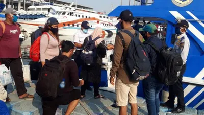 Pengetatan di salah satu dermaga di Kepulauan Seribu oleh petugas / beritajakarta.id