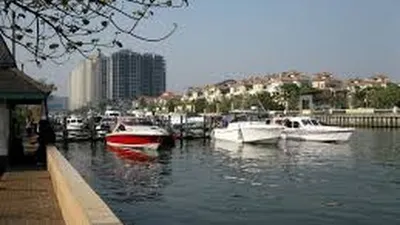 Dermaga Marina (Pxhere.com).jpg