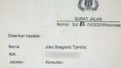 Diduga Surat Jalan untuk buronan Djoko Tjandra. (dok Suara.com)