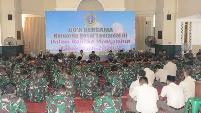 Jelang Tahun Baru, Keluarga Besar Lantamal III Jakarta Gelar Istighosah dan Doa Bersama