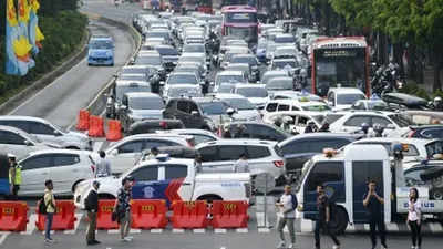 Ilustrasi rekayasa arus di Jakarta. (ANTARA FOTO/Nova Wahyudi/wsj)