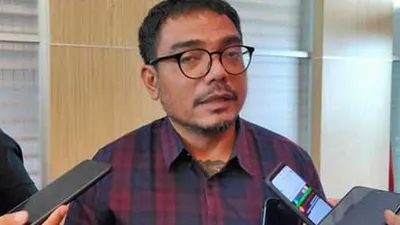 Tenaga Ahli Utama Kantor Staf Presiden, Dony Gahral Adian.(Ayojakarta.com/Khoirur Rozi)