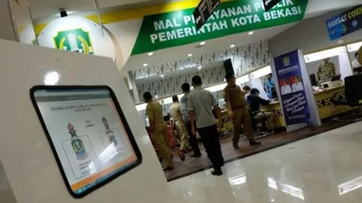 Sebagai ilustrasi, Pelayanan di DPM PTSP Kota Bekasi. (bekasikota.go.id)
