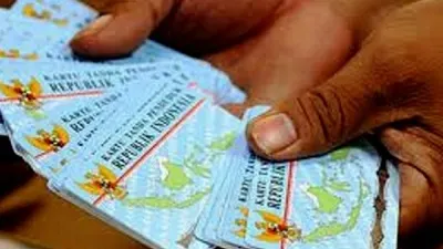 Ilustrasi KTP Elektronik atau E-KTP (Antara)