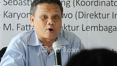 Direktur Eksekutif Emrus Corner, Emrus Sihombing/JPNN