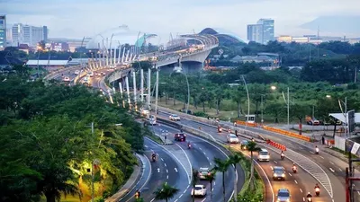 Fly over Summarecon Bekasi/ summareconbekasi.com