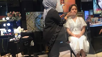 Beauty demo dan talkshow bersama Guirlain dalam Afternoon Beauty Soiree/Ayojakarta.com-Istihanah Soejoethi
