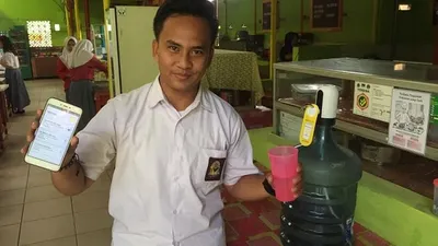 Penggunaan Galon Pintar akan segera disosialisasikan ke sekolah-sekolah di daerah DKI Jakarta dan Depok