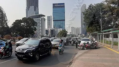 ilustrasi penerapan ganjil genap di DKI Jakarta/ Suara.com