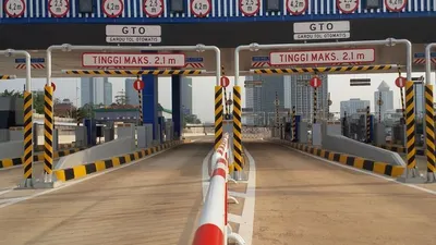 Gerbang tol (Kompas.com/Erwin Hutapea)